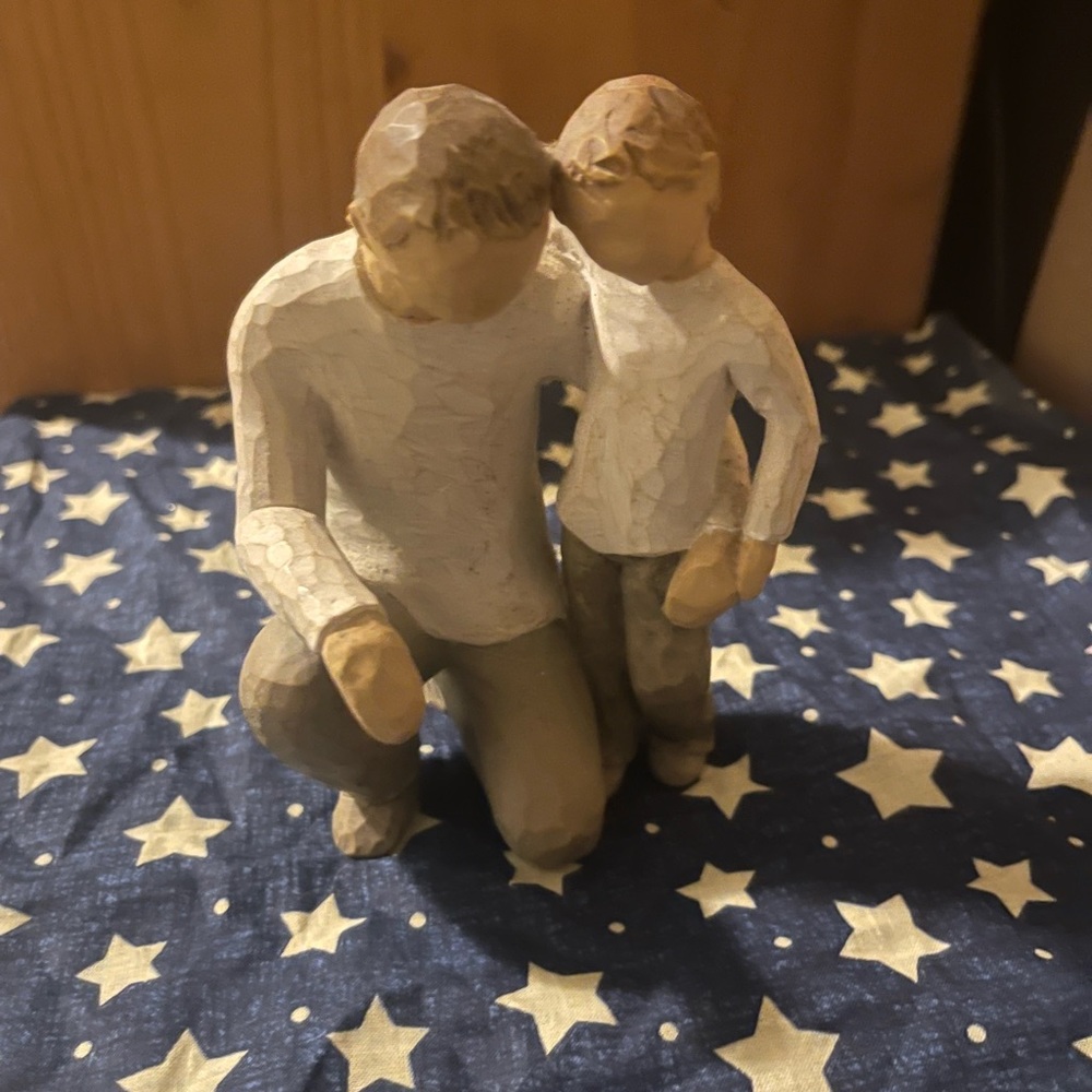 Dad/son Willow Tree figurine
